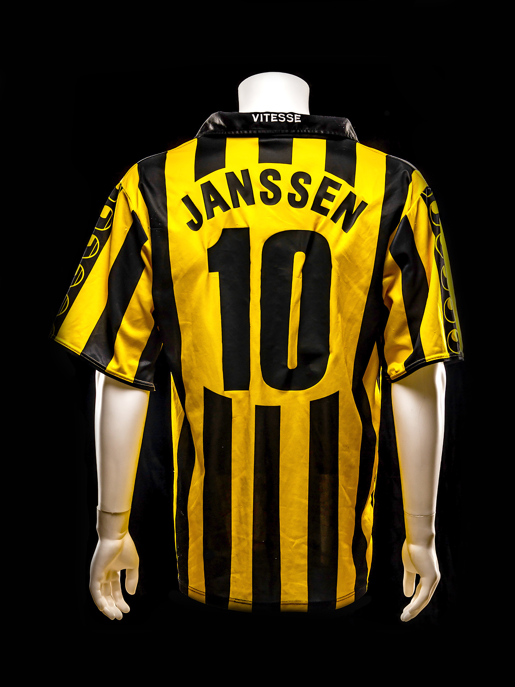 #10 Theo Janssen