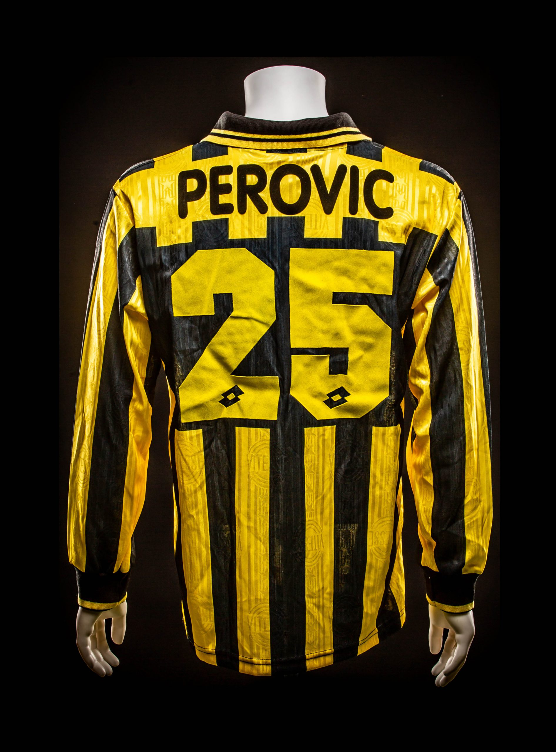 #25 Marco Perovic