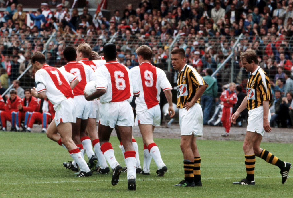 Vitesse Ajax Seizoen 1990-1991
